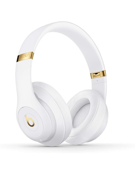 Studio3 Wireless Beats with White