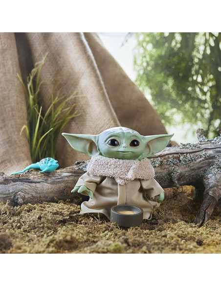 Juguetes Star Wars Baby Yoda con Sonido y Accesorios  - TiendaCPU