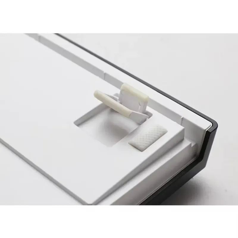 CoBprarDDucky Zero 6108 100% Classic Black RGB Tri-Mode Connect MX2A-R