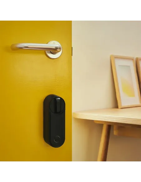 Yale Linus Smart Lock L2 Black | Keyless WiFi Smart Lock