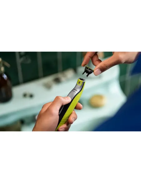 Philips OneBlade 360 - Maquinilla de Afeitar Híbrida
