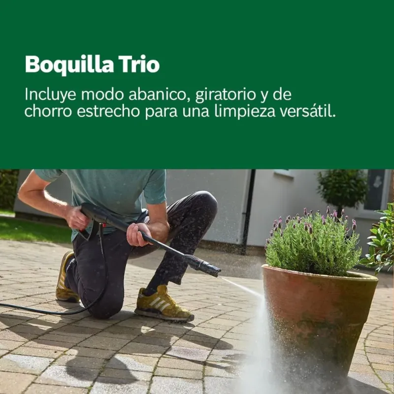 Bosch Universal 135 bar High-Pressure Washer
