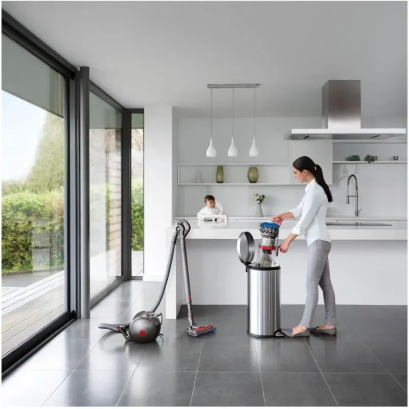 Dyson Big Ball Absolute 2 - Powerful Bagless Vacuum Cleaner