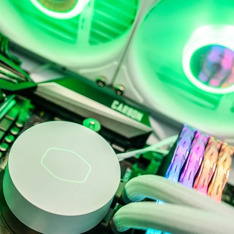 Cooler Master MasterLiquid 240 Core II Refrigeración Líquida CPU AIO 240mm ARGB TDP 270W Multisocket Blanco