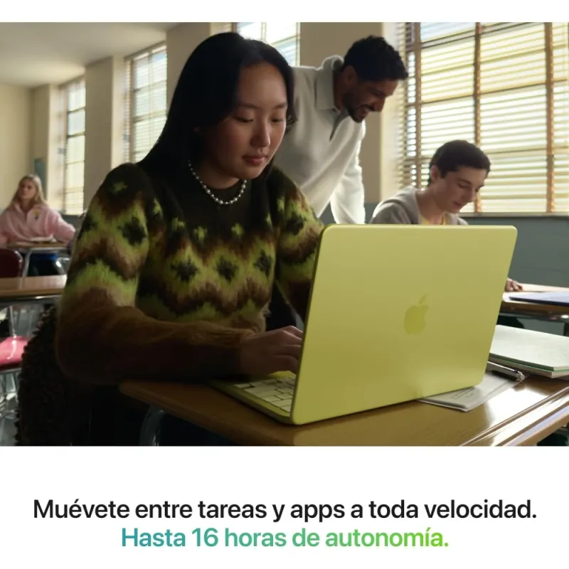 Apple MacBook Air 13'’ M4 Chip 5 Núcleos GPU 8GB RAM 512GB SSD macOS Plata