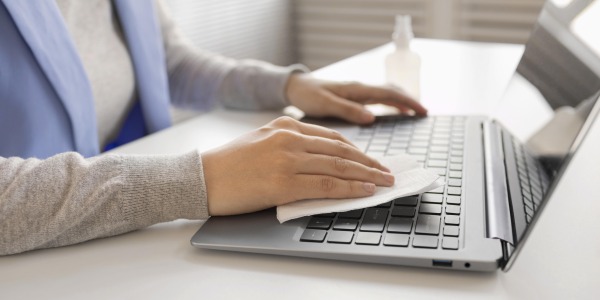Cómo prolongar la vida útil de tu ordenador o consola con un mantenimiento correcto